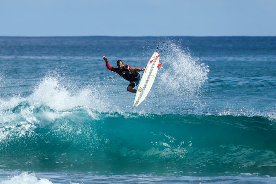 Surfing Sagres